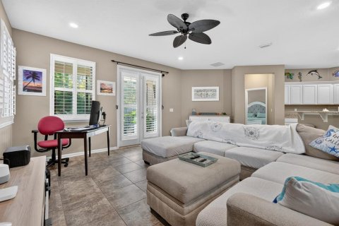 House in Daytona Beach, Florida 4 bedrooms, 184.23 sq.m. № 2094995 - photo 6