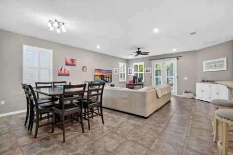 House in Daytona Beach, Florida 4 bedrooms, 184.23 sq.m. № 2094995 - photo 14