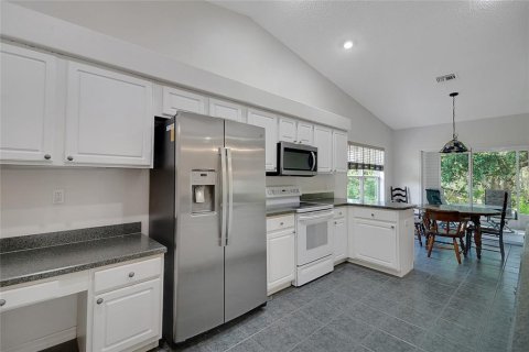 House in Leesburg, Florida 3 bedrooms, 173.63 sq.m. № 1808444 - photo 17