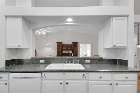 House in Leesburg, Florida 3 bedrooms, 173.63 sq.m. № 1808444 - photo 22