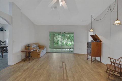 House in Leesburg, Florida 3 bedrooms, 173.63 sq.m. № 1808444 - photo 30