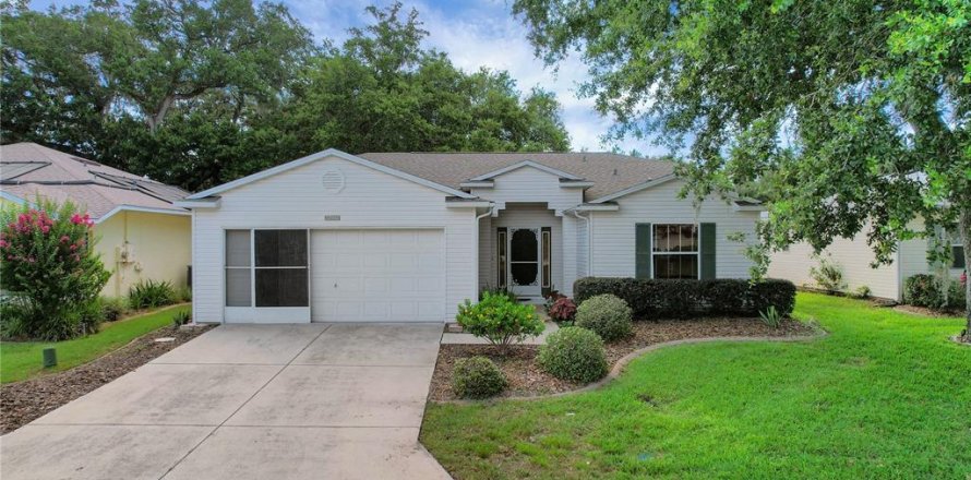 Villa ou maison à Leesburg, Floride 3 chambres, 173.63 m2 № 1808444