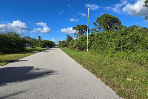 Land in Lehigh Acres, Florida № 2164404 - photo 5