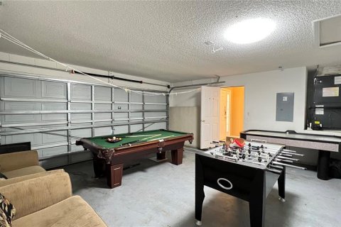 Casa en venta en Kissimmee, Florida, 5 dormitorios, 182.09 m2 № 2100632 - foto 9