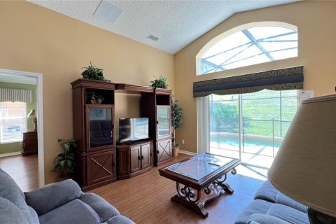 Casa en venta en Kissimmee, Florida, 5 dormitorios, 182.09 m2 № 2100632 - foto 23