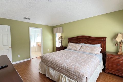 Casa en venta en Kissimmee, Florida, 5 dormitorios, 182.09 m2 № 2100632 - foto 28