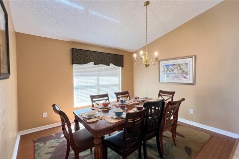Casa en venta en Kissimmee, Florida, 5 dormitorios, 182.09 m2 № 2100632 - foto 15