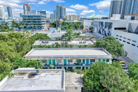 Condominio en alquiler en Miami Beach, Florida № 1976228 - foto 24