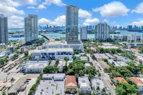 Condominio en alquiler en Miami Beach, Florida № 1976228 - foto 29