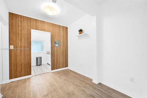 Condominio en alquiler en Miami Beach, Florida № 1976228 - foto 7