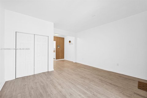 Condominio en alquiler en Miami Beach, Florida № 1976228 - foto 6