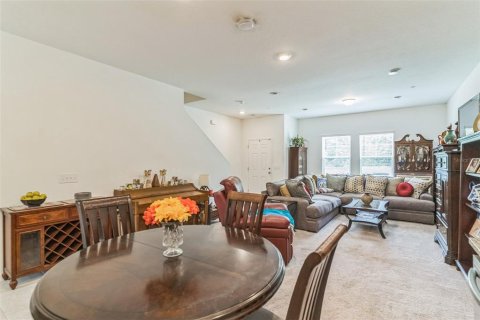 Adosado en venta en Orlando, Florida, 3 dormitorios, 145.86 m2 № 1773932 - foto 6