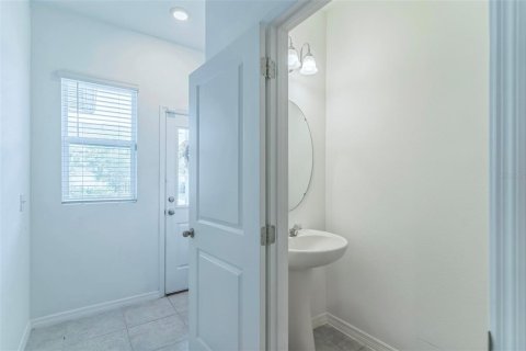Adosado en venta en Orlando, Florida, 3 dormitorios, 145.86 m2 № 1773932 - foto 14