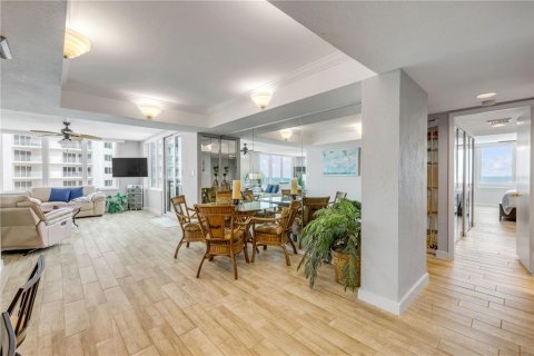 Купить кондоминиум в Дейтона-Бич, Флорида 4 комнаты, 108.79м2, № 2217119 - фото 15