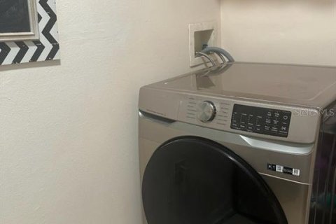 Condo in Oviedo, Florida, 2 bedrooms  № 1378097 - photo 29