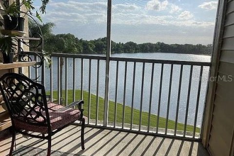 Condo in Oviedo, Florida, 2 bedrooms  № 1378097 - photo 28