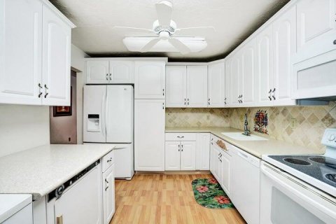 Copropriété à louer à Boynton Beach, Floride: 2 chambres, 154.31 m2 № 2414343 - photo 4