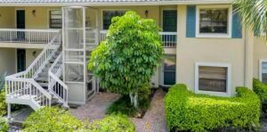 Condo à Boynton Beach, Floride, 2 chambres  № 2414343