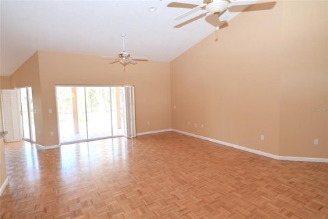 Villa ou maison à louer à Sarasota, Floride: 3 chambres, 181.25 m2 № 2167157 - photo 4