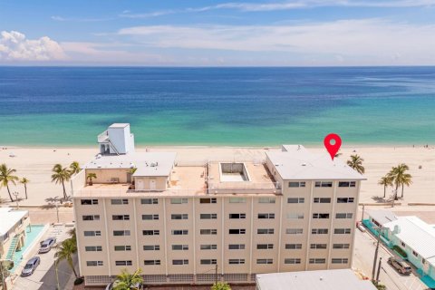 Copropriété à vendre à Hollywood, Floride: 2 chambres, 97.55 m2 № 2087425 - photo 30