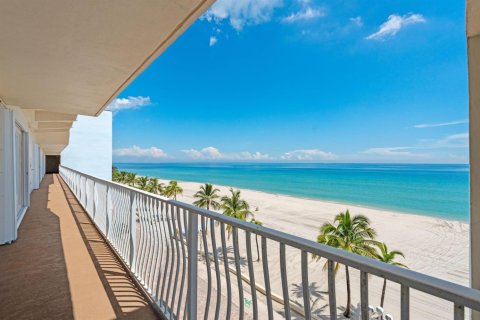 Copropriété à vendre à Hollywood, Floride: 2 chambres, 97.55 m2 № 2087425 - photo 7