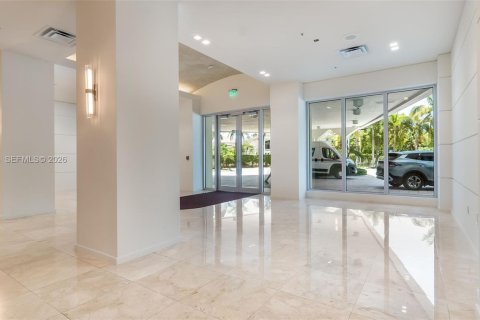 Condo in Sunny Isles Beach, Florida, 1 bedroom № 2172091 - photo 8