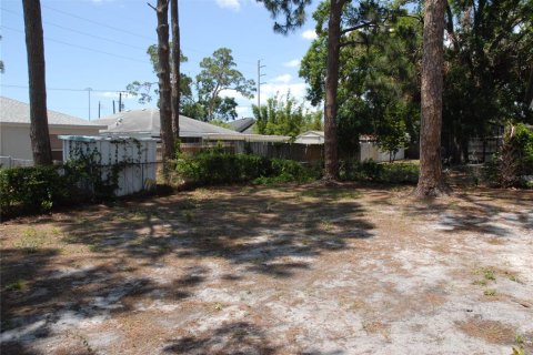 House in Sarasota, Florida 3 bedrooms, 101.73 sq.m. № 1334550 - photo 15
