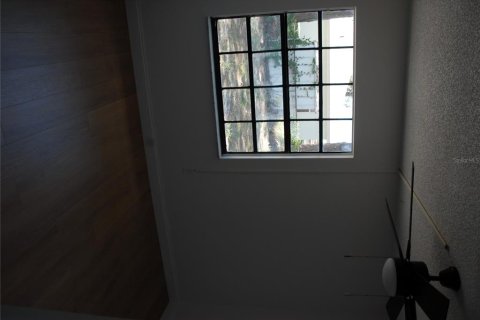 House in Sarasota, Florida 3 bedrooms, 101.73 sq.m. № 1334550 - photo 10