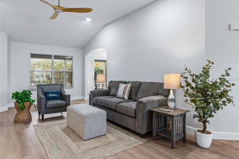 Casa en venta en The Villages, Florida, 3 dormitorios, 172.71 m2 № 2158007 - foto 13