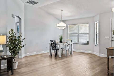 Casa en venta en The Villages, Florida, 3 dormitorios, 172.71 m2 № 2158007 - foto 7