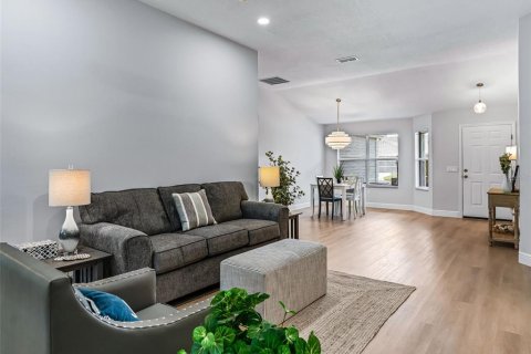 Casa en venta en The Villages, Florida, 3 dormitorios, 172.71 m2 № 2158007 - foto 14