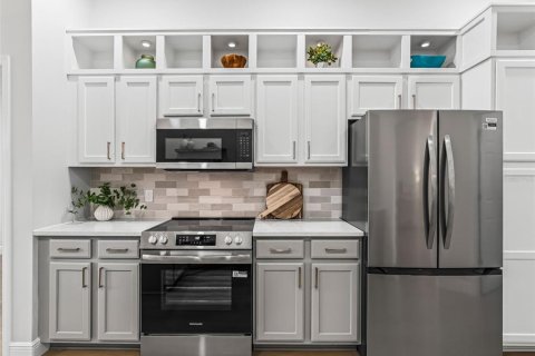 Casa en venta en The Villages, Florida, 3 dormitorios, 172.71 m2 № 2158007 - foto 22