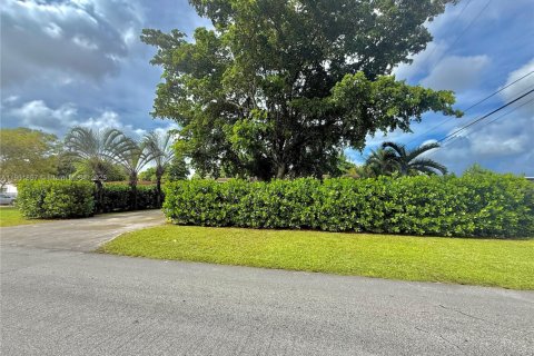 Villa ou maison à vendre à Miami, Floride: 3 chambres, 148.09 m2 № 1954202 - photo 7
