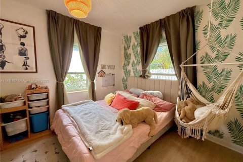 Villa ou maison à vendre à Miami, Floride: 3 chambres, 148.09 m2 № 1954202 - photo 22