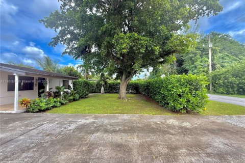 Villa ou maison à vendre à Miami, Floride: 3 chambres, 148.09 m2 № 1954202 - photo 4