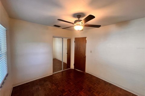 Casa en alquiler en Orlando, Florida, 2 dormitorios, 102.19 m2 № 1899490 - foto 12