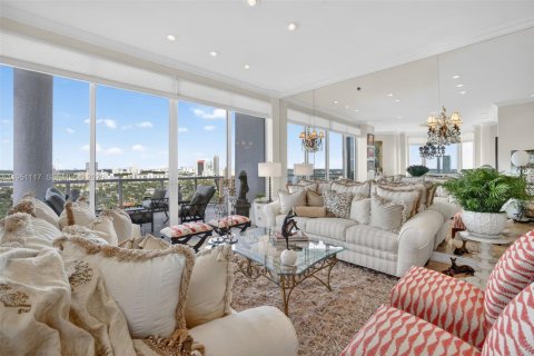 Condo in Aventura, Florida, 3 bedrooms  № 2009755 - photo 9