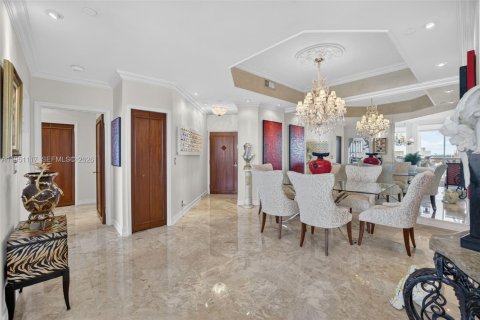 Condo in Aventura, Florida, 3 bedrooms  № 2009755 - photo 23