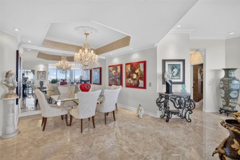 Condo in Aventura, Florida, 3 bedrooms  № 2009755 - photo 24