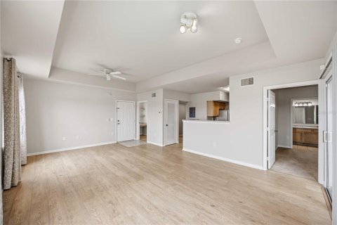 Condominio en alquiler en Sarasota, Florida, 2 dormitorios, 98.29 m2 № 2109460 - foto 8
