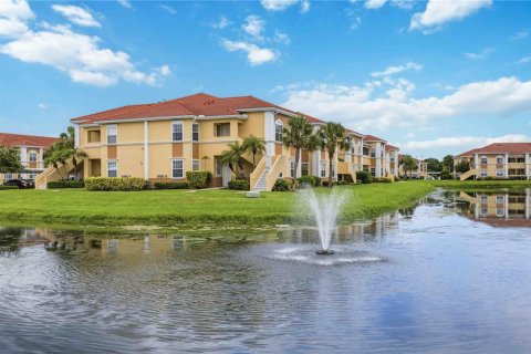 Condominio en Sarasota, Florida, 2 dormitorios  № 2109460