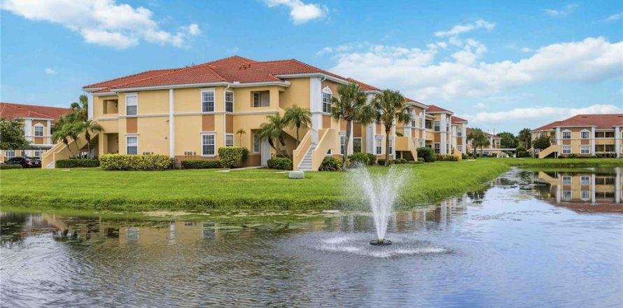 Condominio en Sarasota, Florida, 2 dormitorios № 2109460