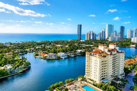 Condo in Aventura, Florida, 3 bedrooms № 2241900
