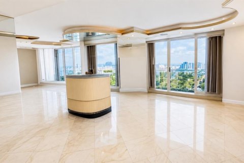 Condo in Aventura, Florida, 3 bedrooms № 2241900 - photo 9