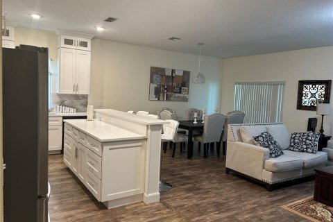 Villa ou maison à vendre à Haines City, Floride: 3 chambres, 151.8 m2 № 1662361 - photo 8