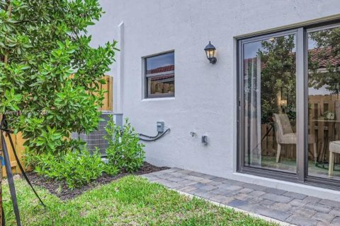 Adosado en alquiler en Florida City, Florida, 3 dormitorios, 127.83 m2 № 1959535 - foto 9