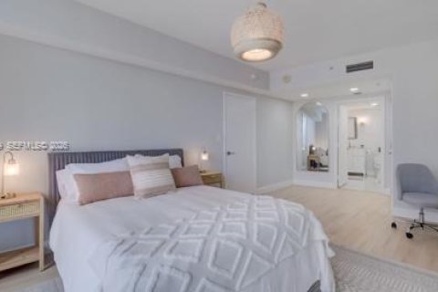 Снять в аренду кондоминиум в Майами, Флорида 1 спальня, 73.49м2, № 2033062 - фото 13