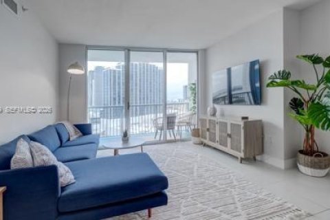 Снять в аренду кондоминиум в Майами, Флорида 1 спальня, 73.49м2, № 2033062 - фото 12