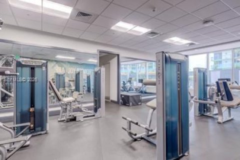 Снять в аренду кондоминиум в Майами, Флорида 1 спальня, 73.49м2, № 2033062 - фото 25