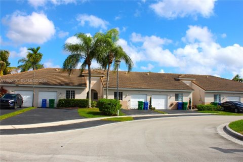 Adosado en Miramar, Florida 2 dormitorios, 95.69 m2 № 2008933